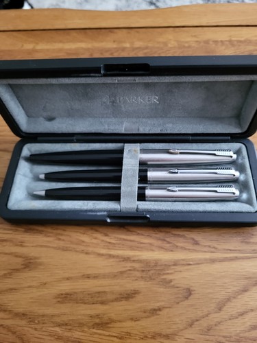 Vintage parker black - vintage, ct