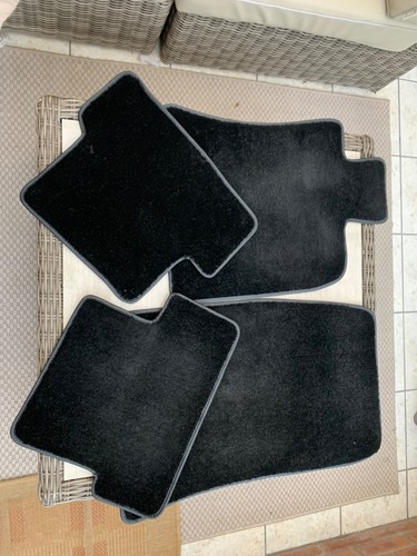 Bmw mini black - bmw, floor