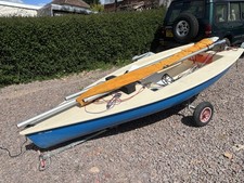 Comet Sailing Dinghy Single