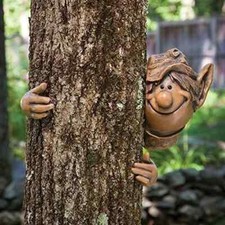Garden Elf Tree Peeker Outdoor