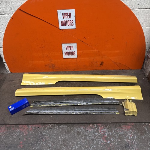 Vauxhall corsa side skirts - e,