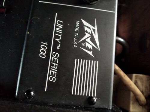 Retro 80s mixing - desk, peavy