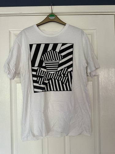 Johnny cupcakes stripe - johnny,