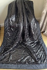 STUNNING KYLIE MINOGUE THICKLY QUILTED BLACK SEQUIN BED THROW