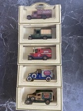Lledo walkers crisps vans set - lledo,