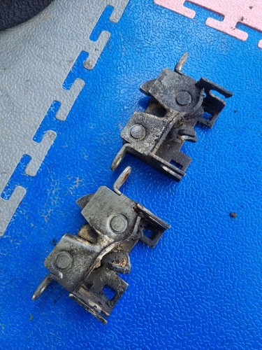 Jaguar type bonnet latches - jaguar,