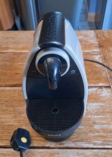 Krups Nespresso Essenza XN2140