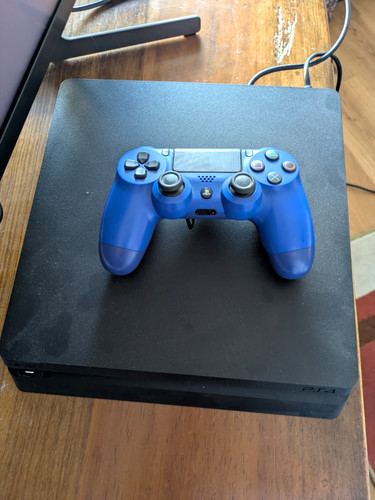 Ps4 slim 500gb console - slim,
