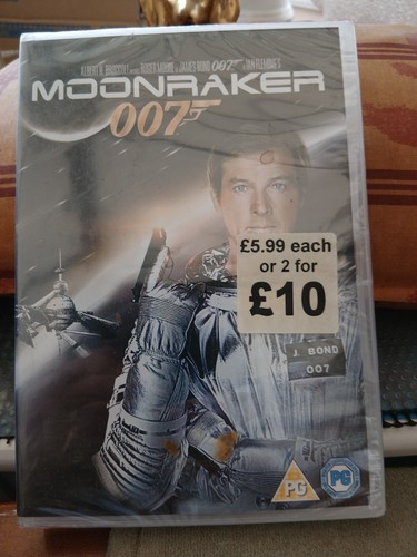 Moonraker dvd starring roger - moonraker,