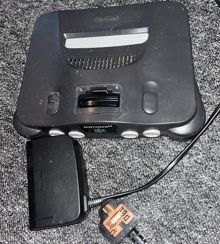 Nintendo n64 console - nintendo,