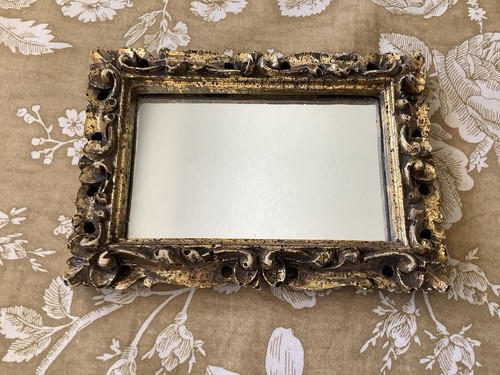 Vintage regal small gold - small,