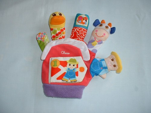 Chicco farmyard hand glove - farmyard,