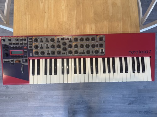 Nord lead 49 key - -,
