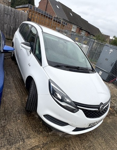 Vauxhall zafira 2017 touring - zafira, c