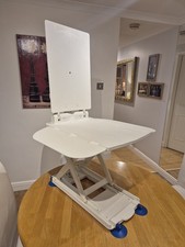 AquaJoy Value Plus Bath Lift with Controller Good Working Order Used