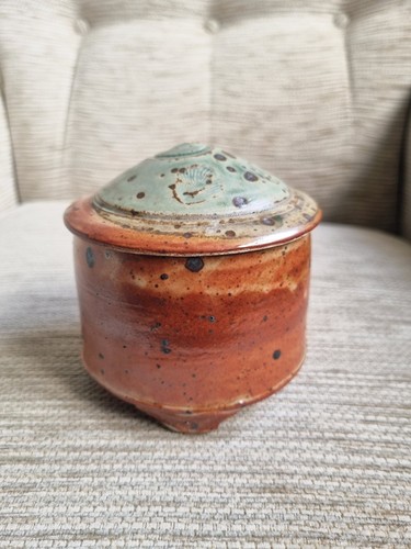Studio pottery sylvia - pottery,