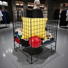 Black Square Dump Bin –