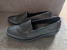 Black Ladies Softlites Size 7