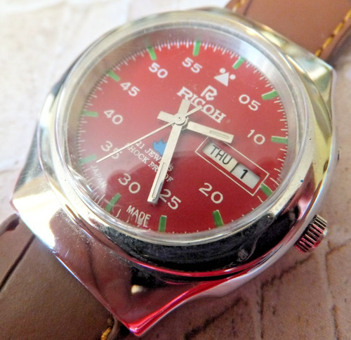 Damask red dial 36mm 1970 - red,