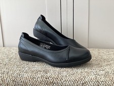 Pavers Shoes Women Size 7