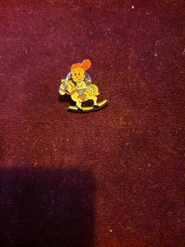 Vintage enamel lapel - enamel,