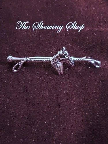 The showing shop - shop, horse