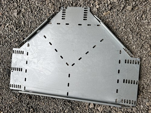 300mm cable tray - equal, tee