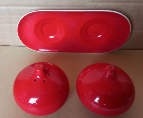 Carlton ware red cruet - carlton,