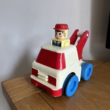 Vintage 1980 Unimax Pull Back