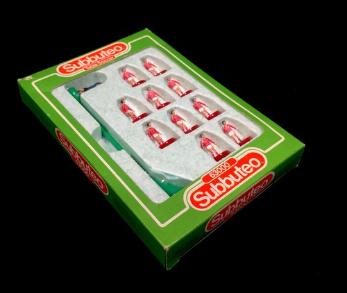 Vintage subbuteo 63000 wales - subbuteo,