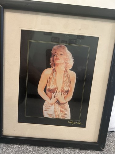 Framed marilyn monroe - monroe, colour