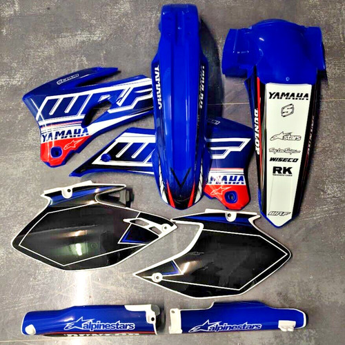 Plastics graphics yamaha - +,