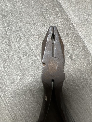 Vintage wire cutting - wire-cutting, or