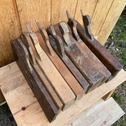 Lot eight vintage - of, 8
