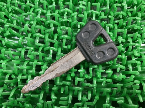 Genuine yamaha motorcycle key - yamaha,