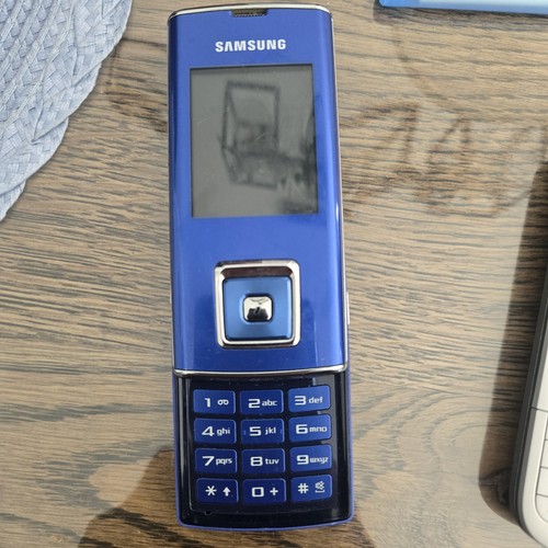 Samsung sgh j600 blue mobile - samsung,