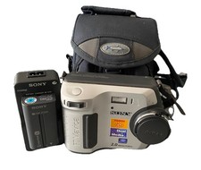 SONY MAVICA MVC FD200 CAMERA +