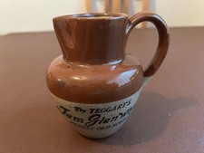 TEGGART'S JAM GLEN WHISKY FINEST OLD SCOTCH JUG IN PRISTINE CONDITION.