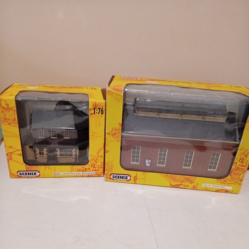 Scenix engine shed corner - ,