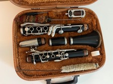 CORTON (Amati, Czechoslovakia) Bb Clarinet , Hard Rubber Vandoren 5RV Mouthpiece