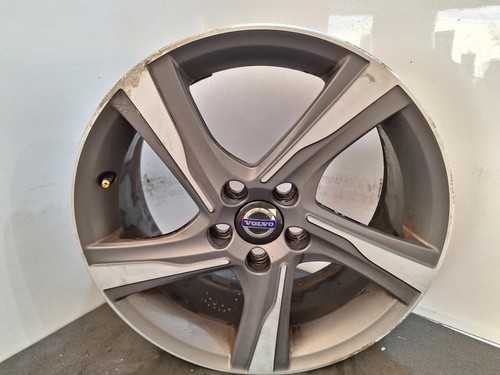 Volvo v40 design mk3 - volvo,