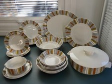 MIDWINTER SIENNA. Dinnerware