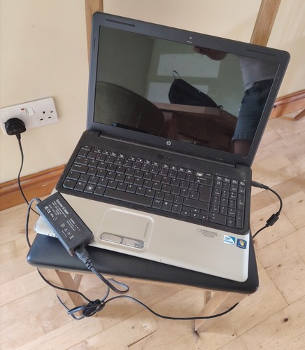 G61 110sa laptop spare - g61,