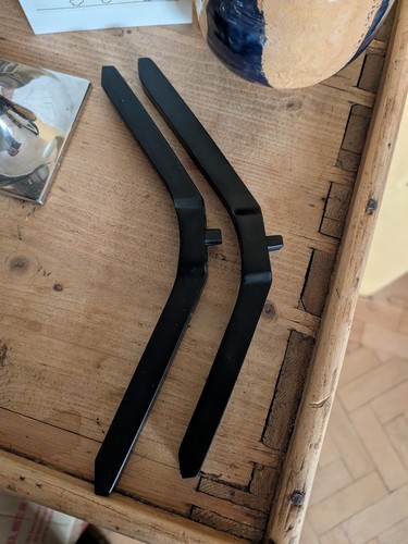 Metal stand feet legs - metal,