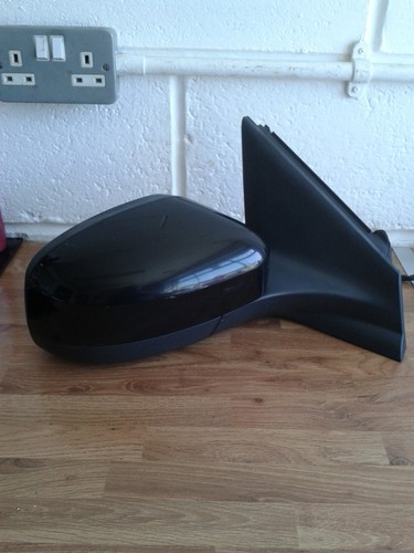 Ford mondeo mk4 drivers - o/s,