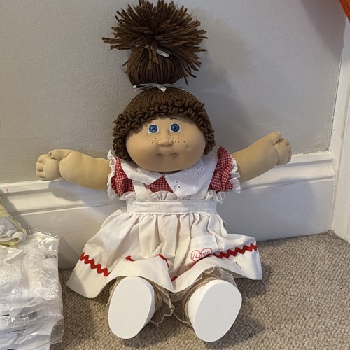 Stunning vintage cabbage patch - vintage,