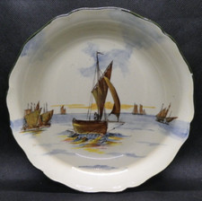 Antique (1922) Royal Doulton