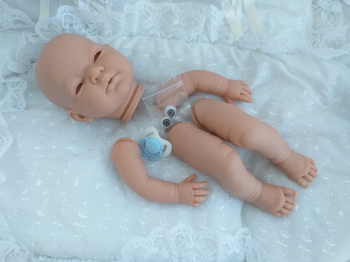 Soft lifelike doll kit - soft,