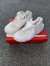 NIKE AIR HUARACHE RUN OLDER
