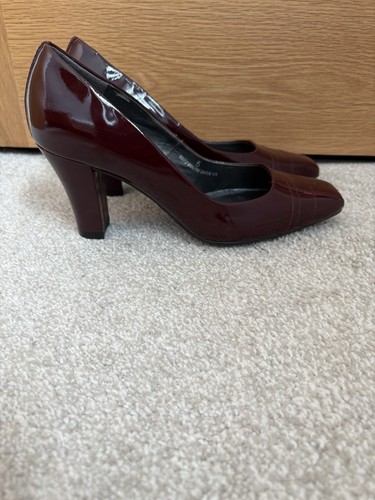 Women footglove heels - women’s,